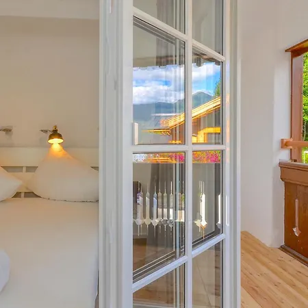 Alpenbach - By Alpen 滨湖采尔